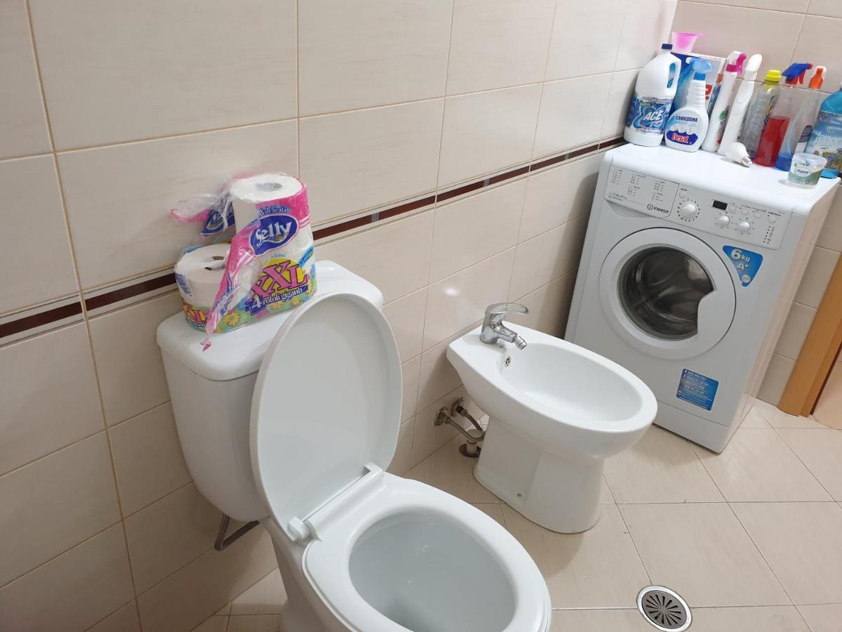 Asta Apartments Free Private Parking Vlorë 外观 照片