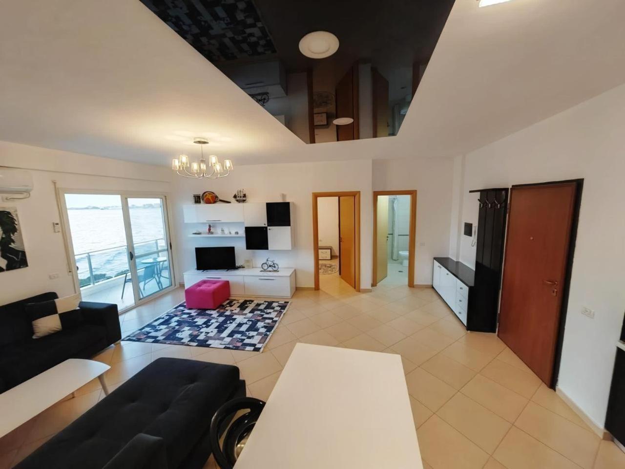 Asta Apartments Free Private Parking Vlorë 外观 照片